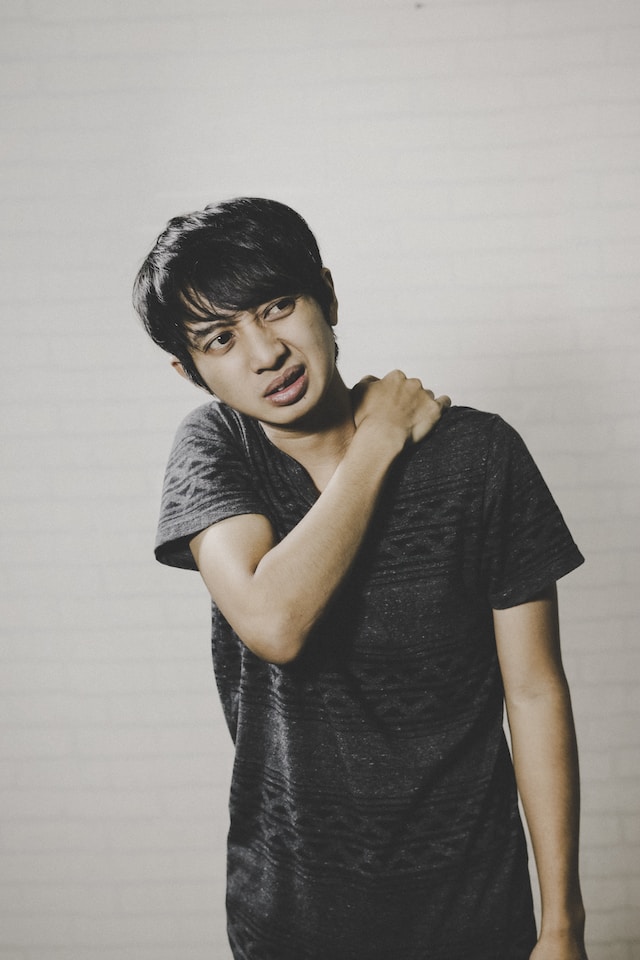 невралгия тройничного нерва боль